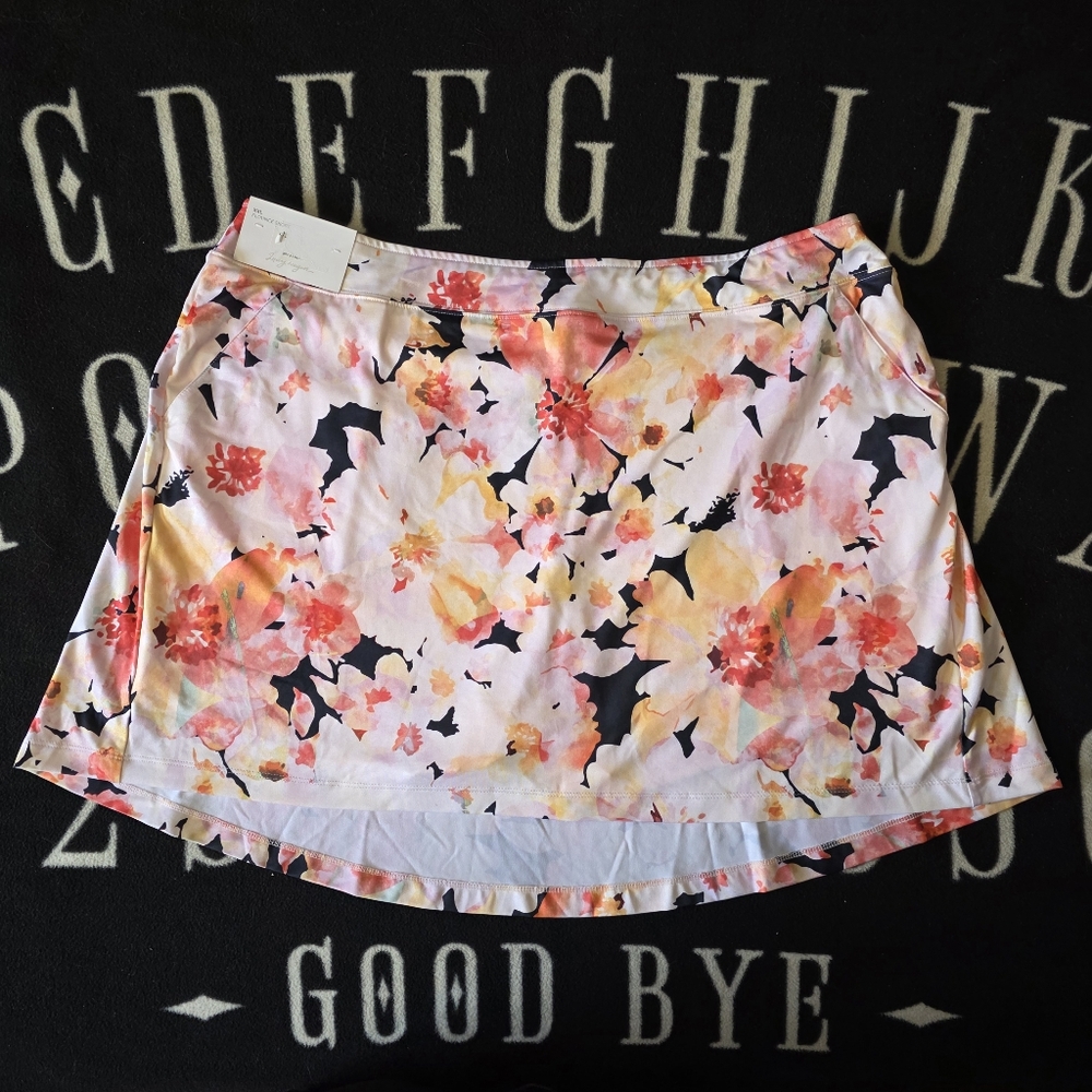 Lady Hagen 16" Flounce Skort